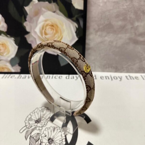 replica,repliche,fake,1:1,earrings,bracelet,ring,jewelry Con confezione da banco Ultima fascia per presbiopia Gucci