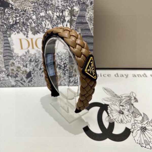 replica,repliche,fake,1:1,earrings,bracelet,ring,jewelry Con confezione da banco Prada ultimo cerchietto