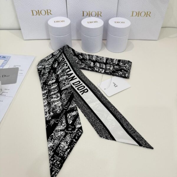 replica,repliche,fake,1:1,earrings,bracelet,ring,jewelry Sciarpa Dior twilly, classico stile mappa di Parigi