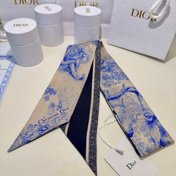 replica,repliche,fake,1:1,earrings,bracelet,ring,jewelry Fascia per capelli con streamer dello zoo della giungla CHSTIAN DIOR