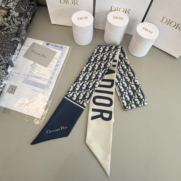 replica,repliche,fake,1:1,earrings,bracelet,ring,jewelry Dior 18 Moomi 100% twill di seta presbiopia nastrino alla moda
