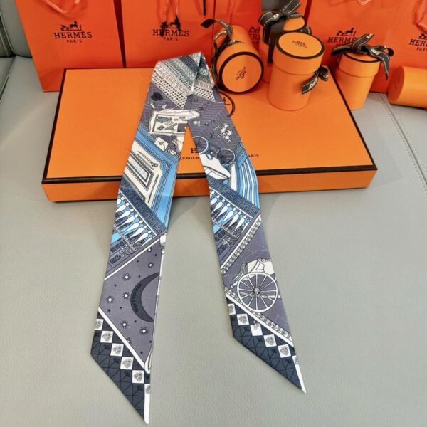 replica,repliche,fake,1:1,earrings,bracelet,ring,jewelry Sciarpa Hermes “Treasure” Twilly (100% seta di gelso)