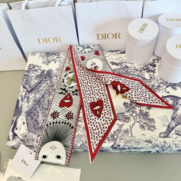 replica,repliche,fake,1:1,earrings,bracelet,ring,jewelry Nastro per carte dei tarocchi Dior