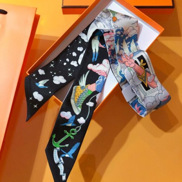replica,repliche,fake,1:1,earrings,bracelet,ring,jewelry PHMS2261🦋 Hermès [Tutto tra le nuvole] Sciarpa piccola in seta Twilly‼