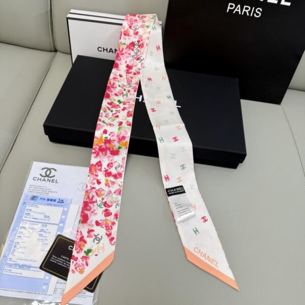 replica,repliche,fake,1:1,earrings,bracelet,ring,jewelry Chanel nuova sciarpa Twilly Chanel Spring Garden