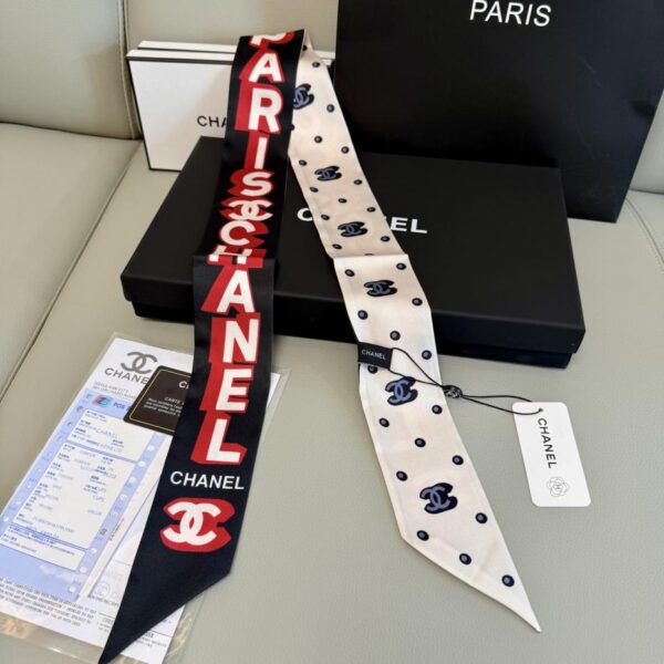 replica,repliche,fake,1:1,earrings,bracelet,ring,jewelry CHANEL contrasta i nuovi streamer
