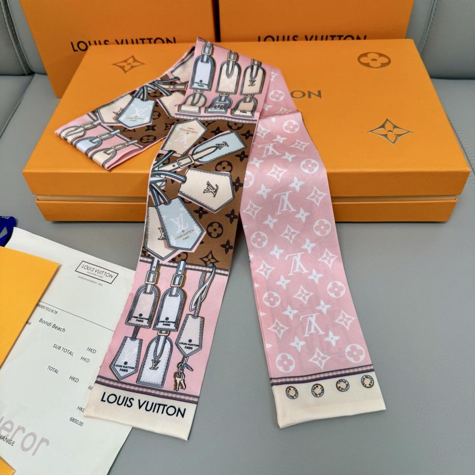 replica,repliche,fake,1:1,earrings,bracelet,ring,jewelry Nastro bifacciale a doppio strato in seta LV 100%. replica,repliche,fake,1:1,earrings,bracelet,ring,jewelry Nastro bifacciale a doppio strato in seta LV 100%.