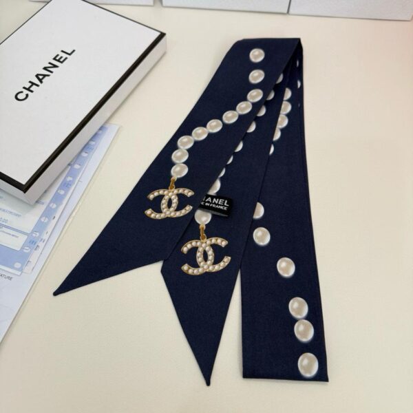 replica,repliche,fake,1:1,earrings,bracelet,ring,jewelry Cerchietto e sciarpa Chanel! doppio strato di seta