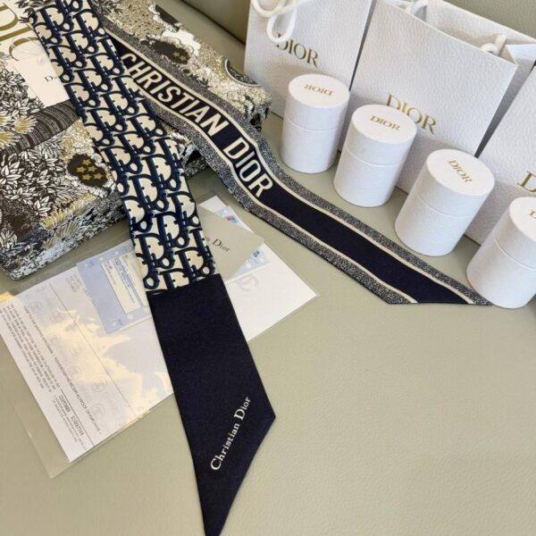 replica,repliche,fake,1:1,earrings,bracelet,ring,jewelry Sciarpa a fascia Dior Montaigne Mitzah💞
