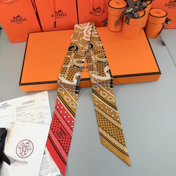 replica,repliche,fake,1:1,earrings,bracelet,ring,jewelry Speroni dorati Hermès twilly 100% seta di gelso, nastro da 18 mm