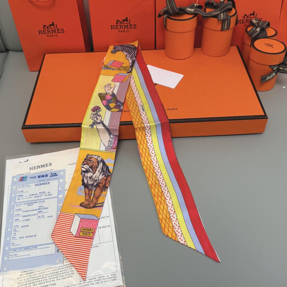 replica,repliche,fake,1:1,earrings,bracelet,ring,jewelry Sciarpa Twilly Hermes “New Grand Theatre” (100% seta di gelso) replica,repliche,fake,1:1,earrings,bracelet,ring,jewelry Sciarpa Twilly Hermes “New Grand Theatre” (100% seta di gelso)