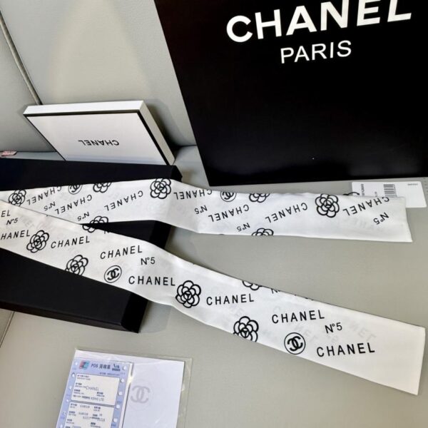 replica,repliche,fake,1:1,earrings,bracelet,ring,jewelry Cerchietto Chanel 100% seta tessuto jacquard camelia super bello con classica doppia C