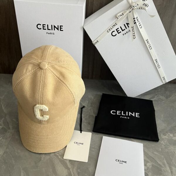 replica,repliche,fake,1:1,earrings,bracelet,ring,jewelry CELINE originale su misura in materiale di velluto a coste originale patch “C” 201