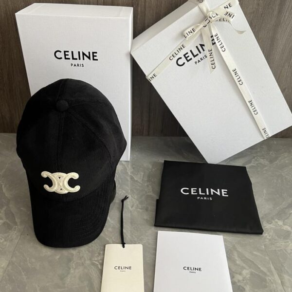 replica,repliche,fake,1:1,earrings,bracelet,ring,jewelry Cappellino da baseball personalizzato originale CELINE realizzato in materiale originale di velluto a coste. Toppa con logo Arc de Triomphe (AEB1)