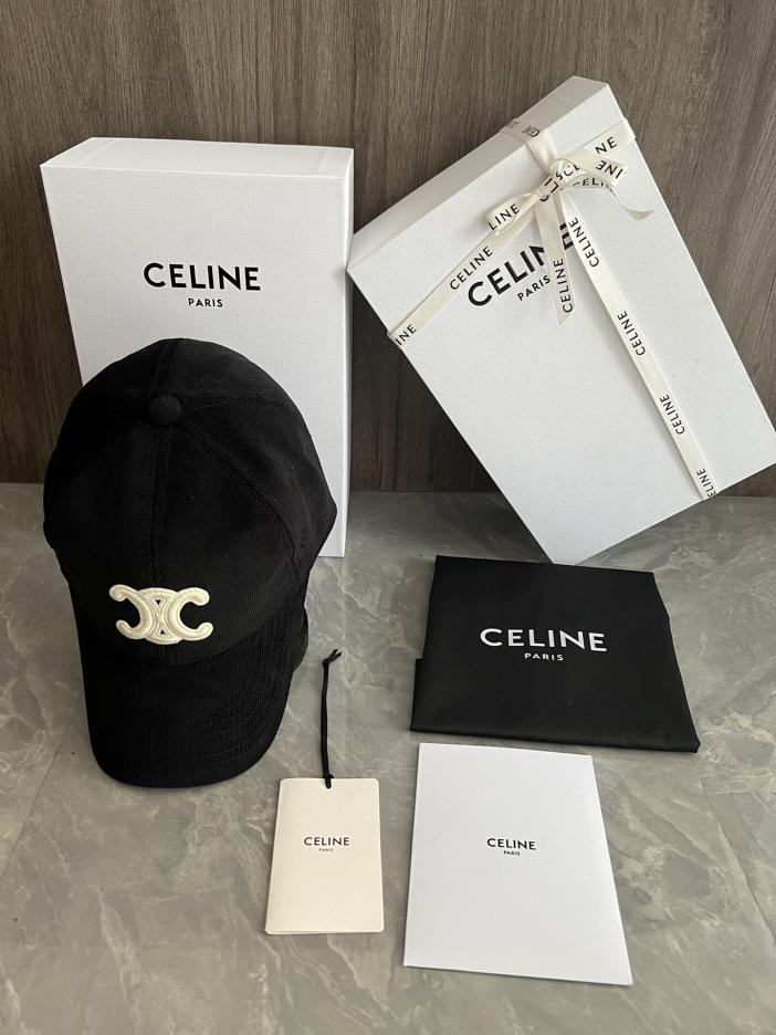replica,repliche,fake,1:1,earrings,bracelet,ring,jewelry Cappellino da baseball personalizzato originale CELINE realizzato in materiale originale di velluto a coste. Toppa con logo Arc de Triomphe (AEB1) replica,repliche,fake,1:1,earrings,bracelet,ring,jewelry Cappellino da baseball personalizzato originale CELINE realizzato in materiale originale di velluto a coste. Toppa con logo Arc de Triomphe (AEB1)
