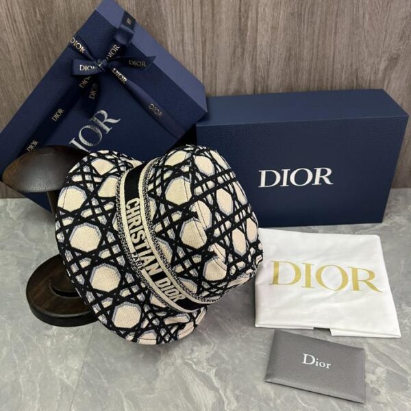 replica,repliche,fake,1:1,earrings,bracelet,ring,jewelry Cappello da pescatore DIOR(83C1)