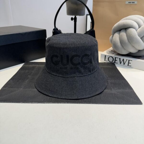 replica,repliche,fake,1:1,earrings,bracelet,ring,jewelry GUCCI contatore nuovo cappello da pescatore in denim lavato