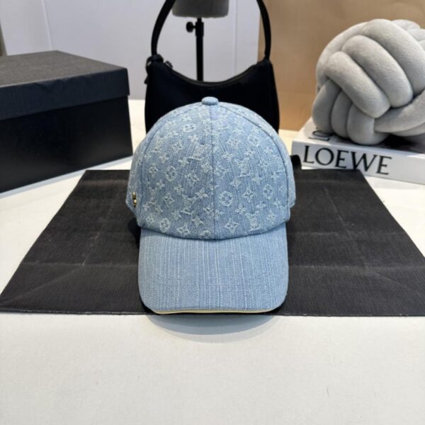 replica,repliche,fake,1:1,earrings,bracelet,ring,jewelry Nuovo berretto da baseball originale Louis Vuitton, jacquard denim Louis Vuitton
