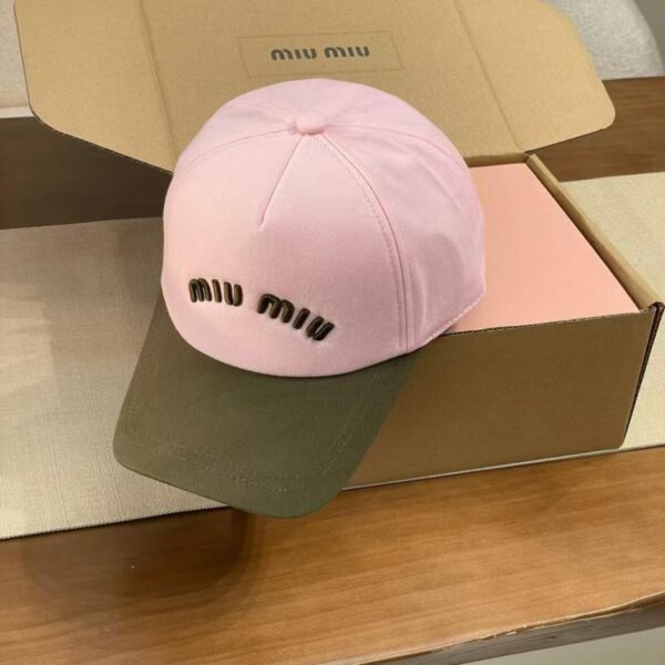 replica,repliche,fake,1:1,earrings,bracelet,ring,jewelry Cappellino da baseball di Miu Miu