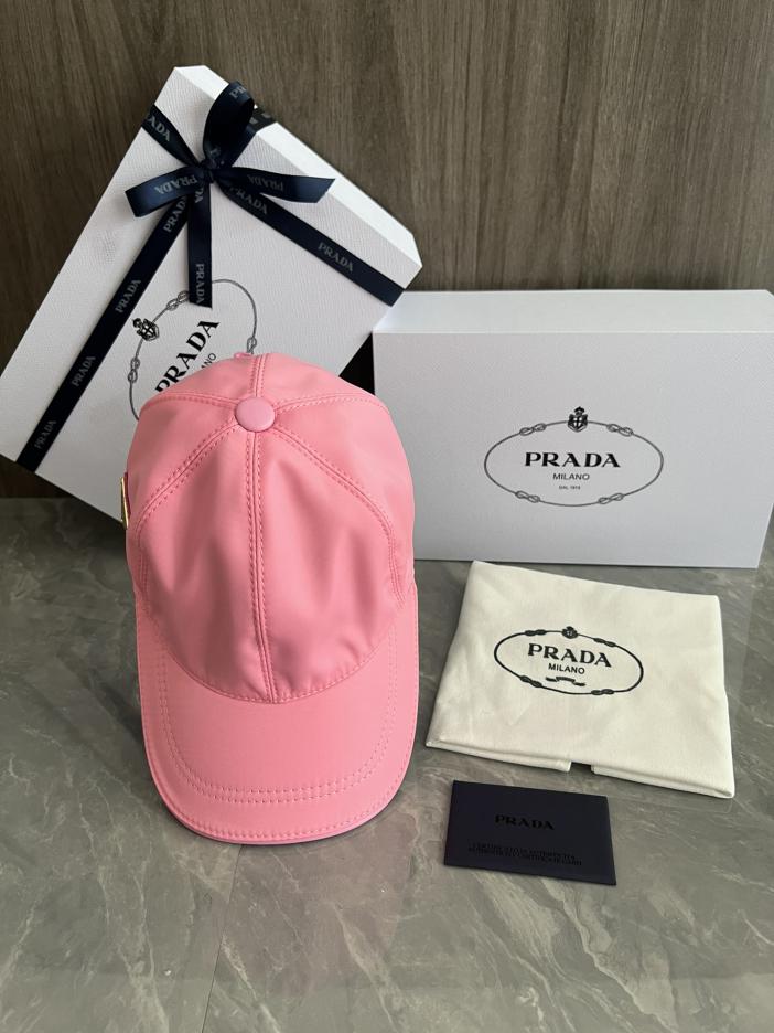replica,repliche,fake,1:1,earrings,bracelet,ring,jewelry Cappellino da baseball personalizzato originale Prada con visiera (7C6B) in vendita sul sito ufficiale replica,repliche,fake,1:1,earrings,bracelet,ring,jewelry Cappellino da baseball personalizzato originale Prada con visiera (7C6B) in vendita sul sito ufficiale