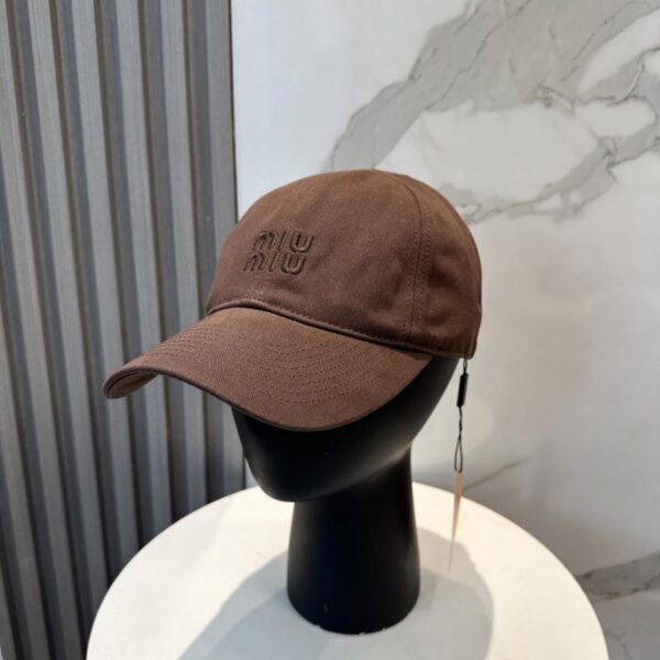 replica,repliche,fake,1:1,earrings,bracelet,ring,jewelry Cappellino da baseball nuovo originale Miu Miu in panno lavato di puro cotone (581F)