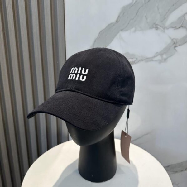 replica,repliche,fake,1:1,earrings,bracelet,ring,jewelry Cappellino da baseball originale Miu Miu in panno lavato di puro cotone nuovo (F1EE)