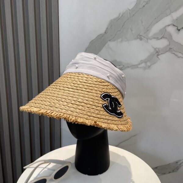 Nuovo cappello a cilindro vuoto di Chanel