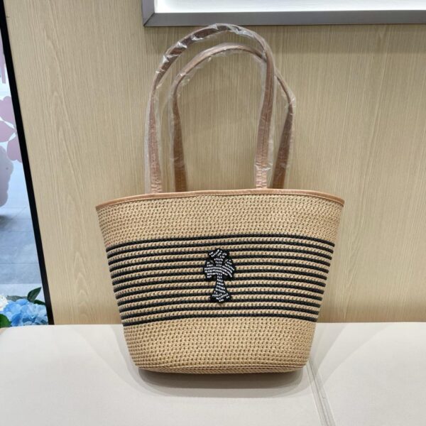 replica,repliche,fake,1:1,earrings,bracelet,ring,jewelry Borsa in tessuto a righe a tracolla alla moda con cuore di corvo