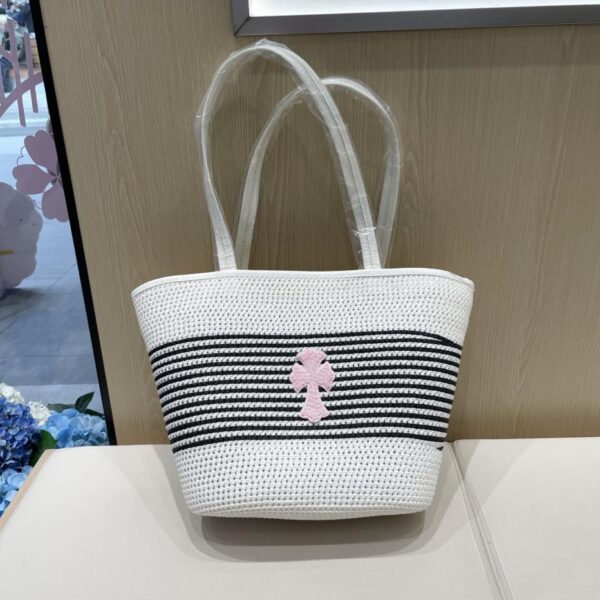 replica,repliche,fake,1:1,earrings,bracelet,ring,jewelry Borsa in tessuto a righe a tracolla alla moda con cuore di corvo