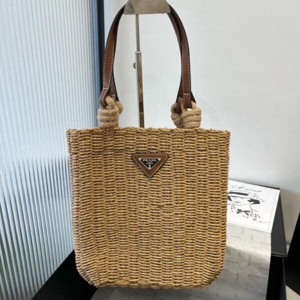 replica,repliche,fake,1:1,earrings,bracelet,ring,jewelry Borsa mamma Prada lavorata a maglia