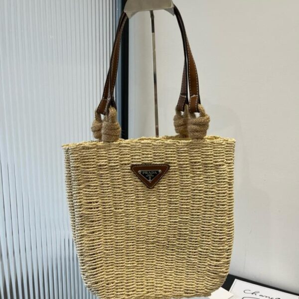 replica,repliche,fake,1:1,earrings,bracelet,ring,jewelry Borsa mamma Prada lavorata a maglia