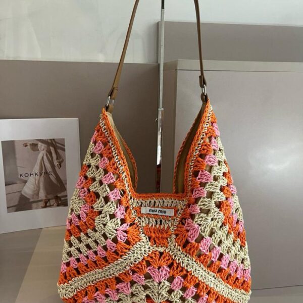 replica,repliche,fake,1:1,earrings,bracelet,ring,jewelry Borsa Miu Miu in paglia