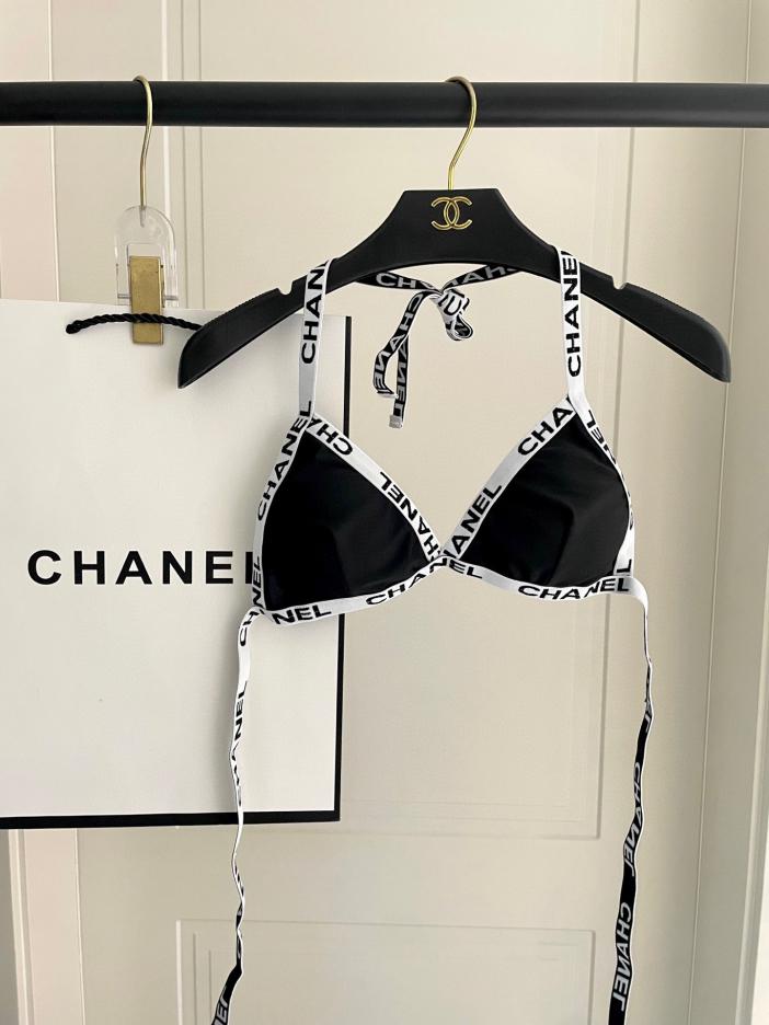 replica,repliche,fake,1:1,earrings,bracelet,ring,jewelry Il nuovo costume da bagno diviso di Chanel è adatto a varie scene ♀ Mare, piscina, sorgente termale, parco acquatico, rafting replica,repliche,fake,1:1,earrings,bracelet,ring,jewelry Il nuovo costume da bagno diviso di Chanel è adatto a varie scene ♀ Mare, piscina, sorgente termale, parco acquatico, rafting