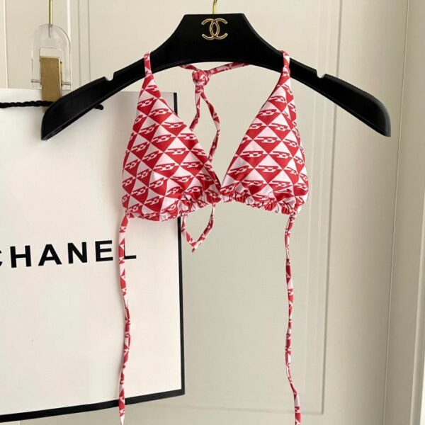 replica,repliche,fake,1:1,earrings,bracelet,ring,jewelry Il nuovo bikini di Diesel è un costume da bagno adatto a varie scene: mare, piscina, sorgente termale, parco acquatico, rafting