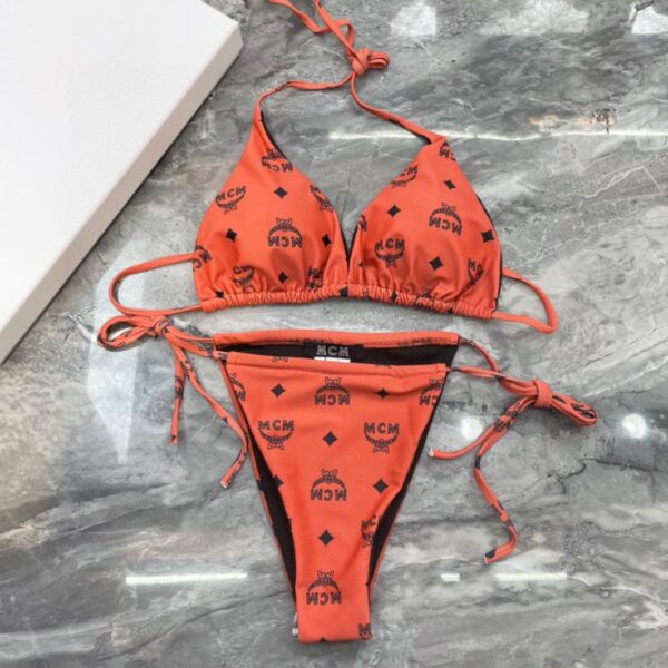 replica,repliche,fake,1:1,earrings,bracelet,ring,jewelry Il bikini MCM è un costume da bagno adatto a varie scene: mare, piscina, sorgente termale, parco acquatico, rafting