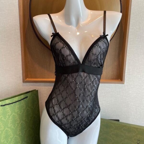replica,repliche,fake,1:1,earrings,bracelet,ring,jewelry Body sexy in rete ricamata con lettera Gucci nero traslucido