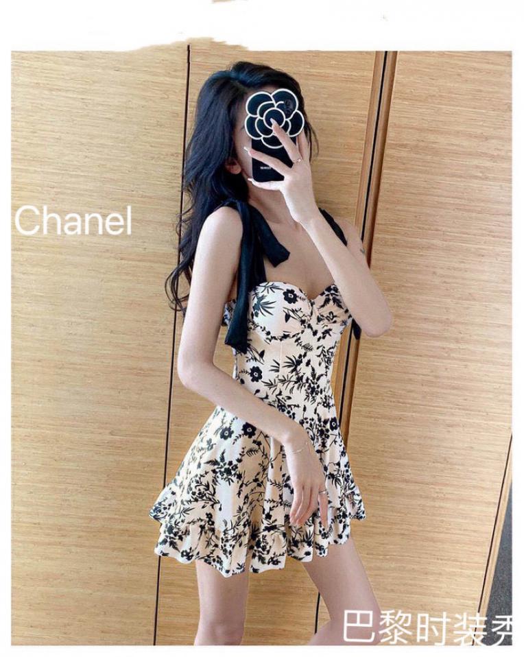 replica,repliche,fake,1:1,earrings,bracelet,ring,jewelry Tuta Chanel replica,repliche,fake,1:1,earrings,bracelet,ring,jewelry Tuta Chanel
