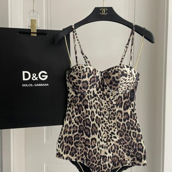 replica,repliche,fake,1:1,earrings,bracelet,ring,jewelry Il nuovo costume da bagno in stile diviso di Dg Dior è adatto a varie scene ♀ Mare, piscina, sorgente termale, parco acquatico, rafting