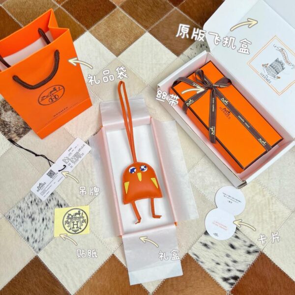 replica,repliche,fake,1:1,earrings,bracelet,ring,jewelry Ciondolo per borsa HERMES Hibouton Charm