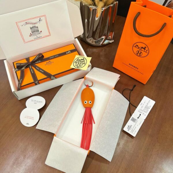 replica,repliche,fake,1:1,earrings,bracelet,ring,jewelry HERMES calamaro Poulpe Portachiavi ciondolo borsa portachiavi realizzato in pura cucitura a mano piccolo polpo a sei colori