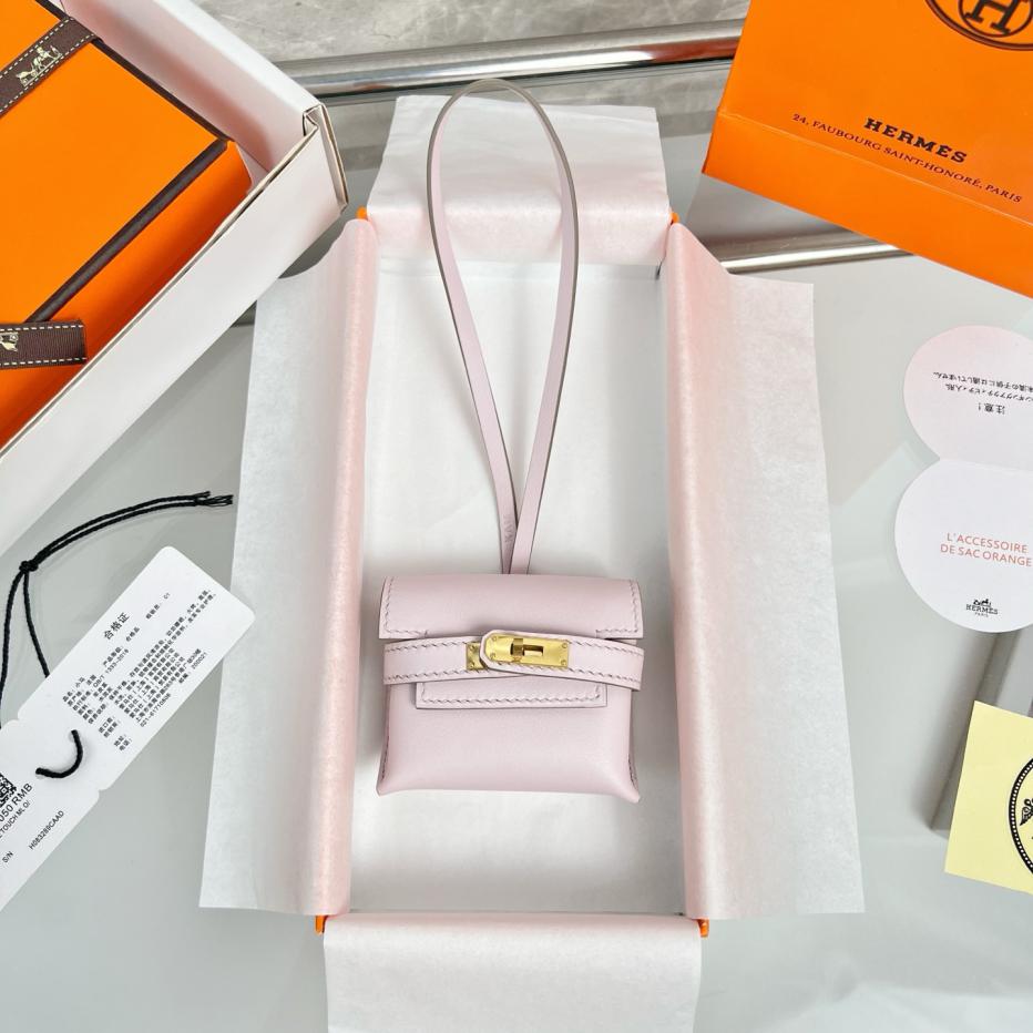 replica,repliche,fake,1:1,earrings,bracelet,ring,jewelry Ciondolo per borsa per cuffie HERMES Kelly, prodotto originale squisito, puramente fatto a mano con cuciture replica,repliche,fake,1:1,earrings,bracelet,ring,jewelry Ciondolo per borsa per cuffie HERMES Kelly, prodotto originale squisito, puramente fatto a mano con cuciture