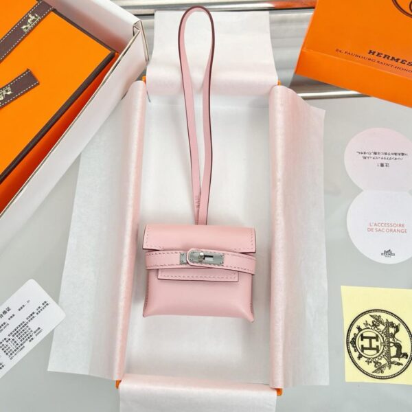 replica,repliche,fake,1:1,earrings,bracelet,ring,jewelry Ciondolo per borsa per cuffie HERMES Kelly, prodotto originale squisito, puramente fatto a mano con cuciture
