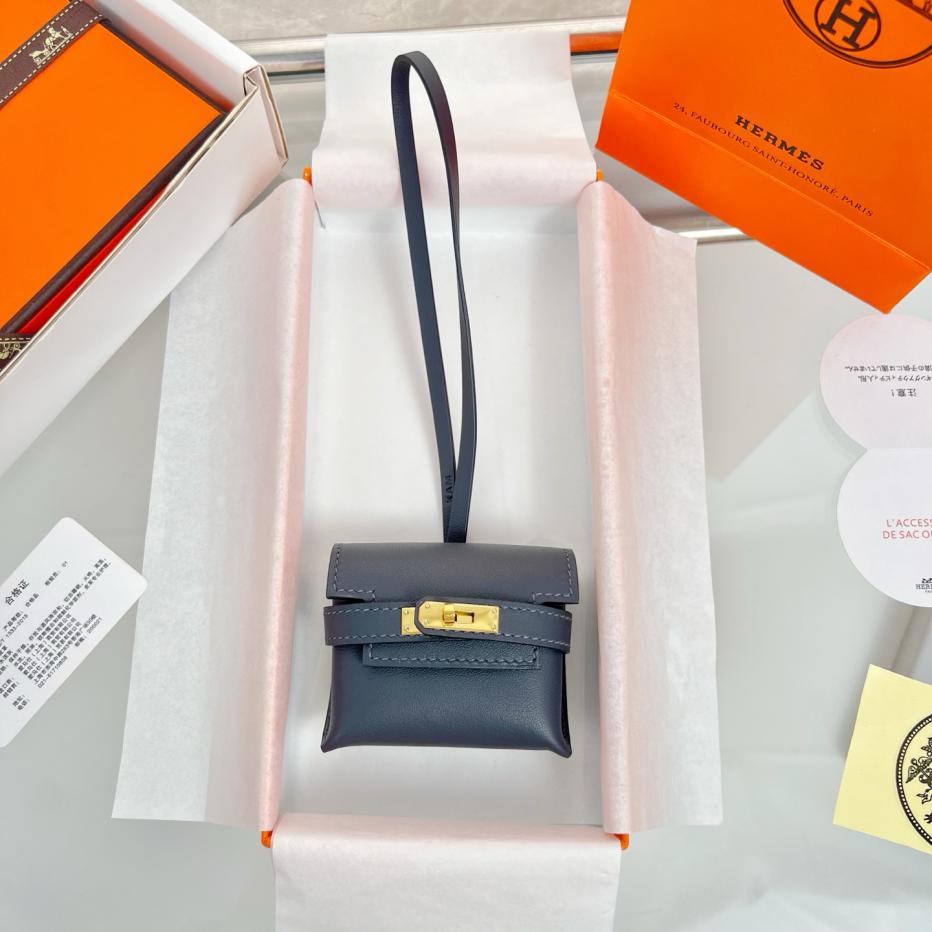 replica,repliche,fake,1:1,earrings,bracelet,ring,jewelry Ciondolo per borsa per cuffie HERMES Kelly, prodotto originale squisito, puramente fatto a mano con cuciture replica,repliche,fake,1:1,earrings,bracelet,ring,jewelry Ciondolo per borsa per cuffie HERMES Kelly, prodotto originale squisito, puramente fatto a mano con cuciture