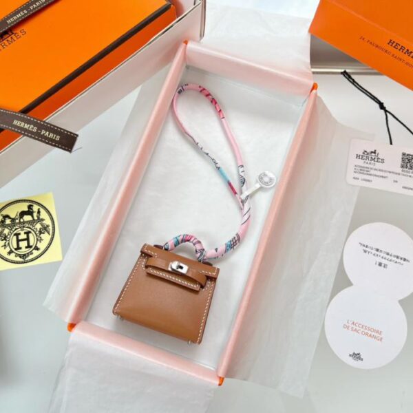 replica,repliche,fake,1:1,earrings,bracelet,ring,jewelry Borsa HERMES mini Kelly (marrone dorato) ciondolo kelly twilly
