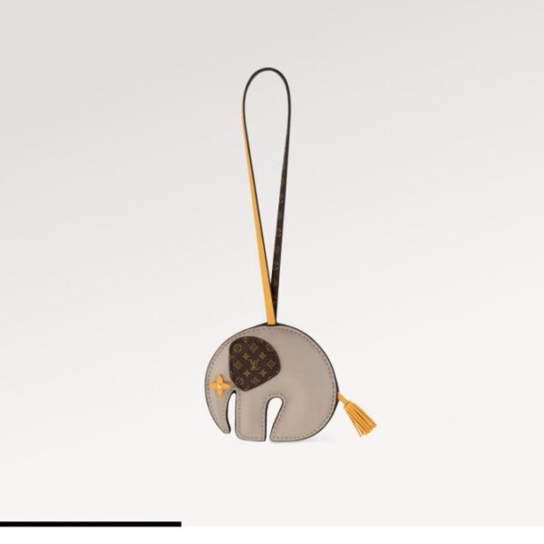 replica,repliche,fake,1:1,earrings,bracelet,ring,jewelry Borsa Louis Vuitton con pendente a forma di elefante appesa M02384