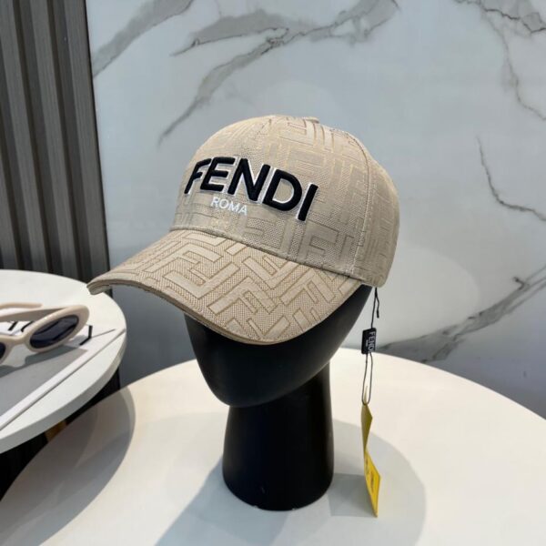 replica,repliche,fake,1:1,earrings,bracelet,ring,jewelry Cappellino da baseball FENDI serie presbiopia, classico oggetto FF di seconda mano