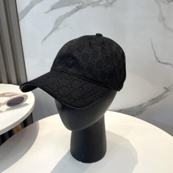 replica,repliche,fake,1:1,earrings,bracelet,ring,jewelry Cappellino da baseball originale classico Gucci, versatile per uomo e donna in tutte le stagioni