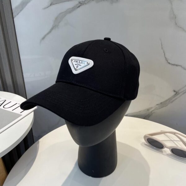 replica,repliche,fake,1:1,earrings,bracelet,ring,jewelry Prada primavera nuovo cappellino da baseball personalizzato, stesso stile per uomo e donna
