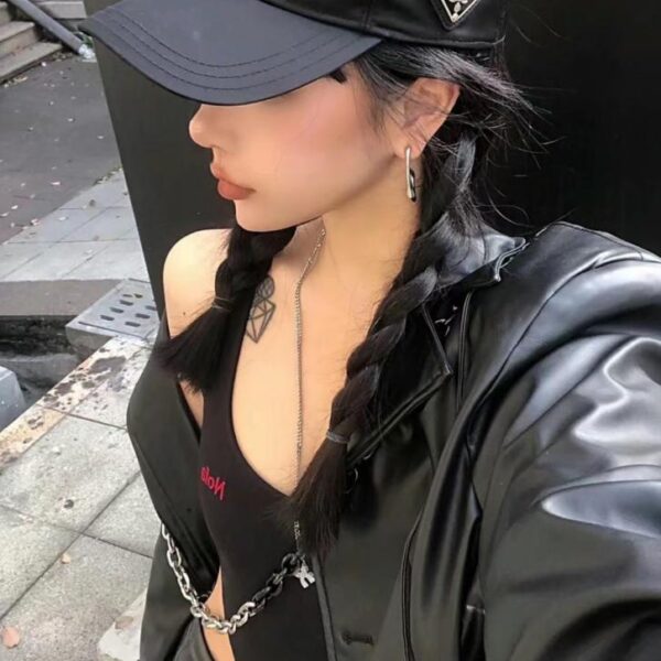 replica,repliche,fake,1:1,earrings,bracelet,ring,jewelry Nuovo cappellino da baseball Prada