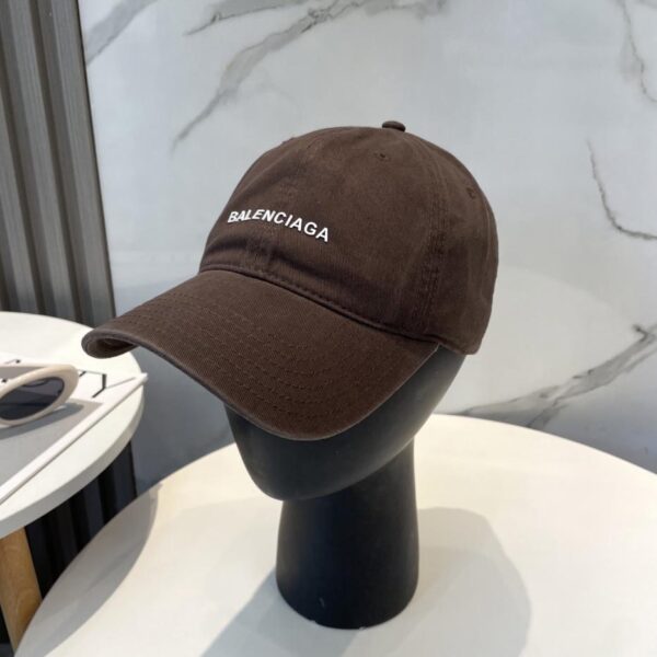 replica,repliche,fake,1:1,earrings,bracelet,ring,jewelry BALENCIAGA Cappello da baseball Balenciaga logo doppia lettera B